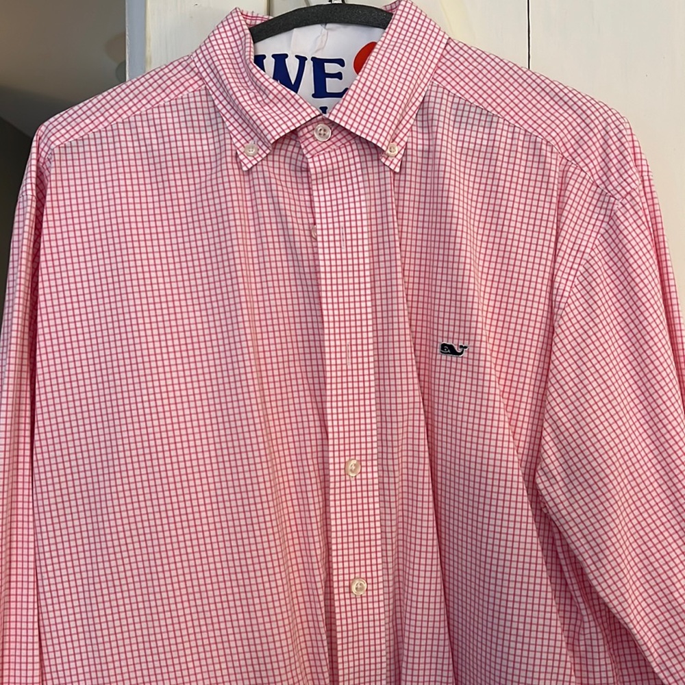 Vineyard vines button down, size Medium